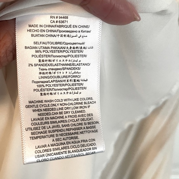 BCBGeneration Pleated Slip Swing Dress Spaghetti Straps Cream White Small EUC - Picture 10 of 10